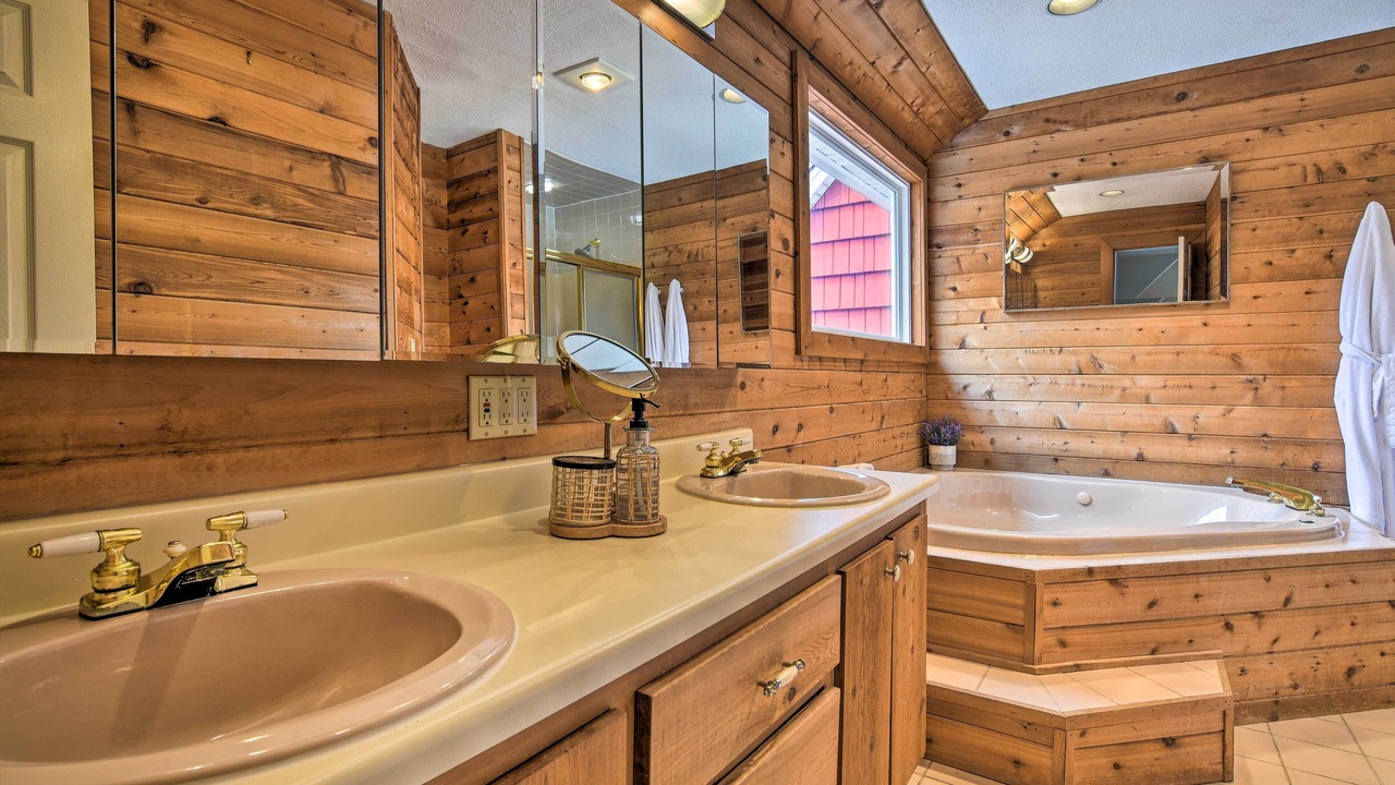 Photo of Bathroom in Monroe