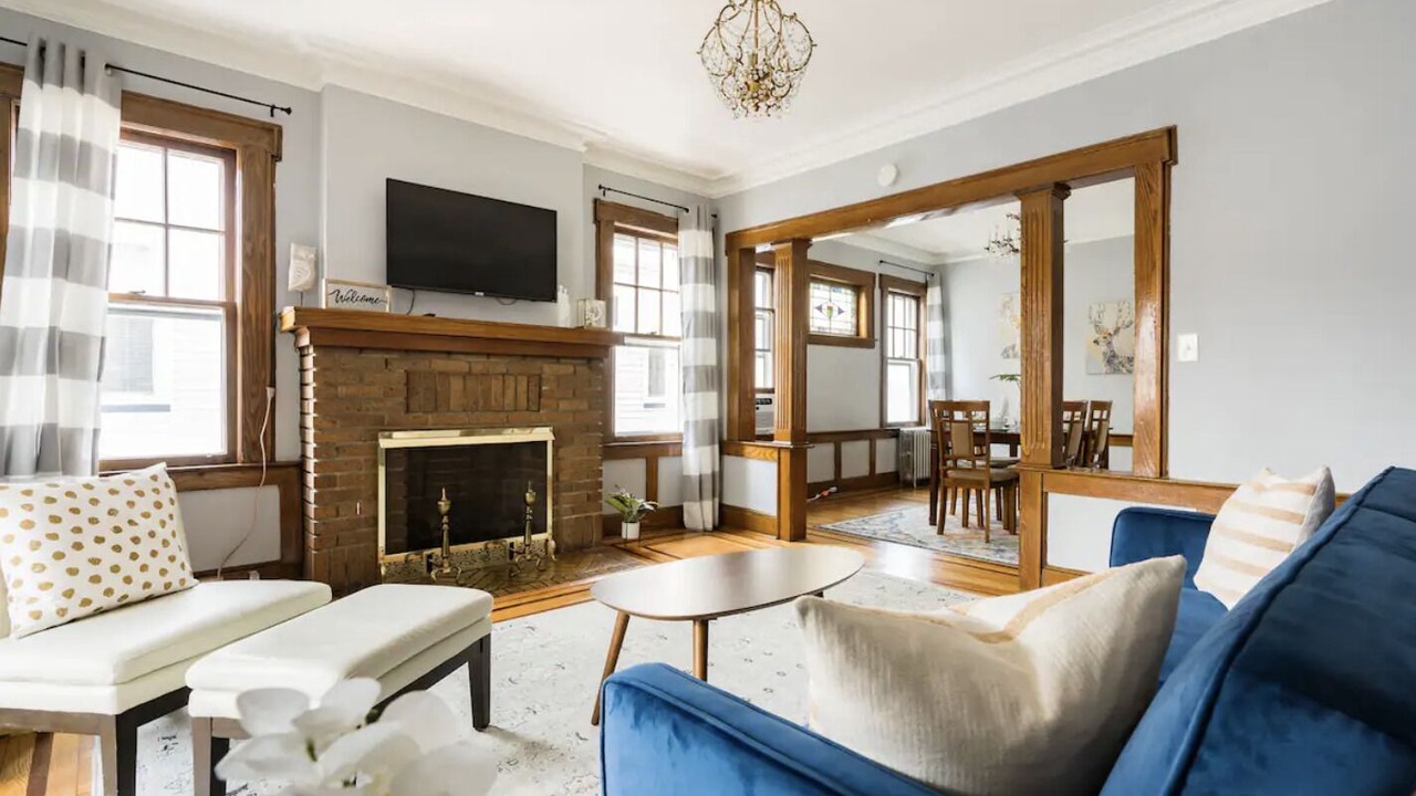 Photo of Livingroom in Ampere