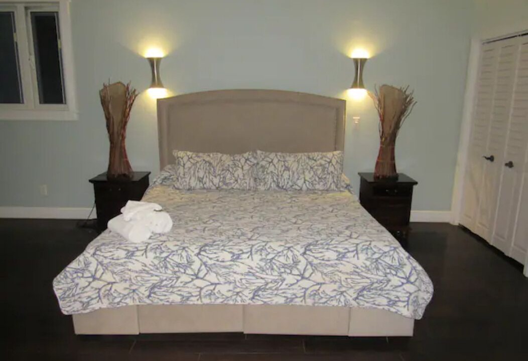 Photo of Bedroom in Palm Cay