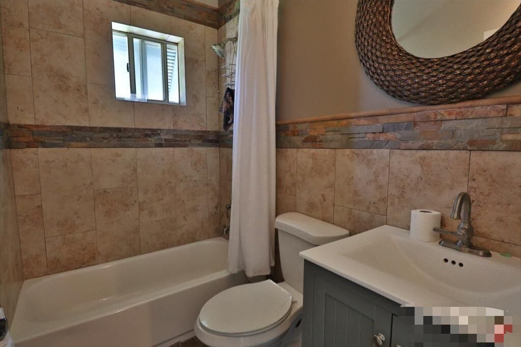 Photo of Bathroom in Palm Cay