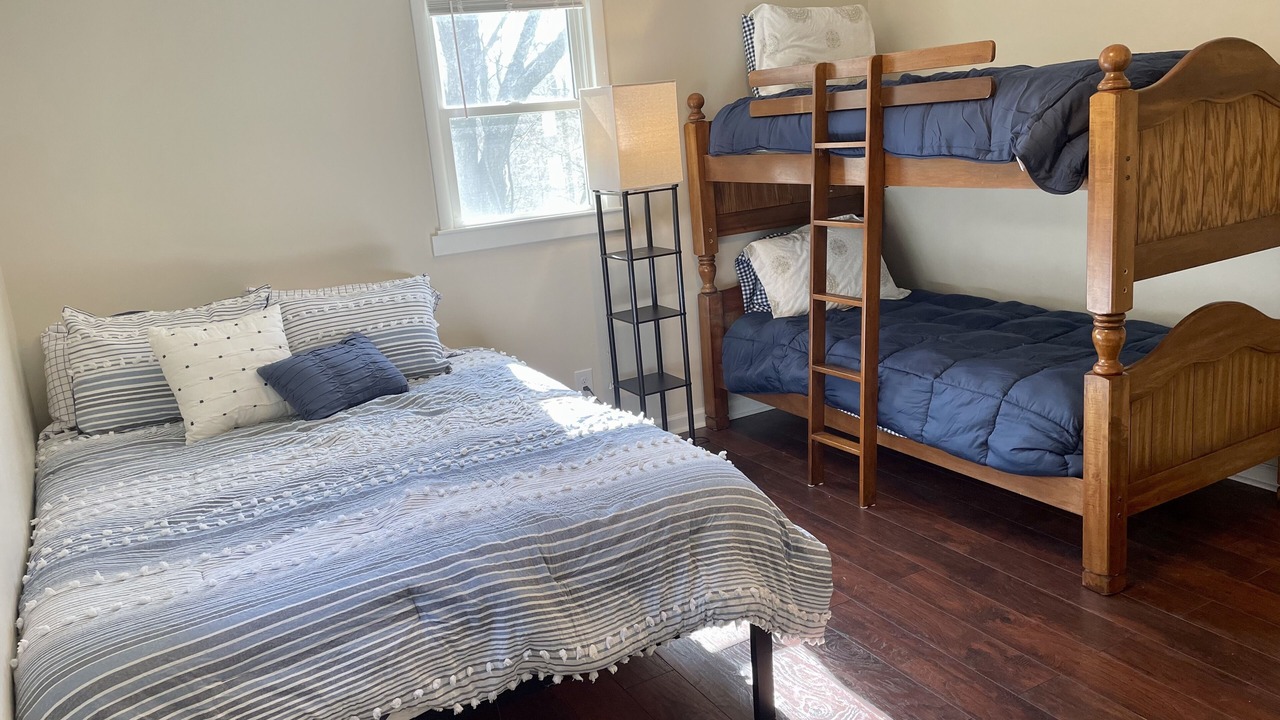Photo of Bedroom in Todd