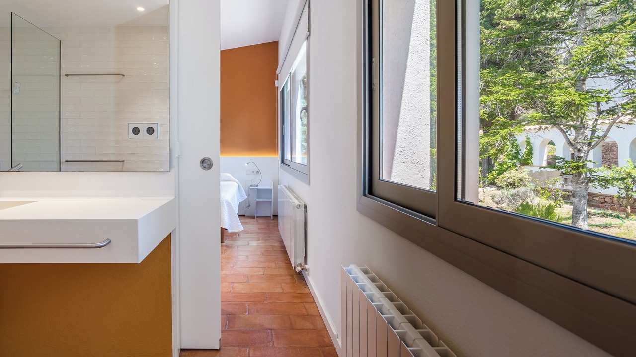 Photo of Bathroom in Lloret Town Center