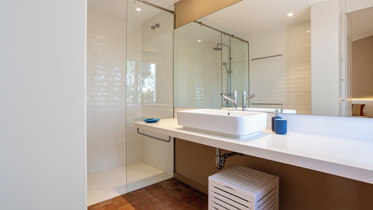 Photo of Bathroom in Lloret Town Center
