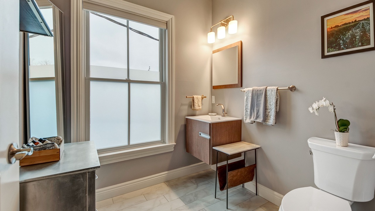 Photo of Bathroom in Warwick