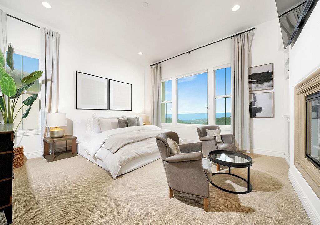 Photo of Bedroom in Newport Coast