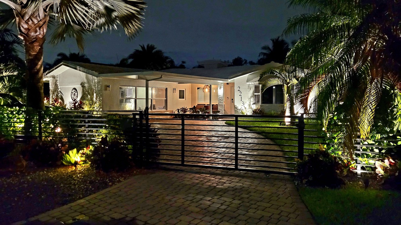 Photo of Outdoor in Wilton Manors