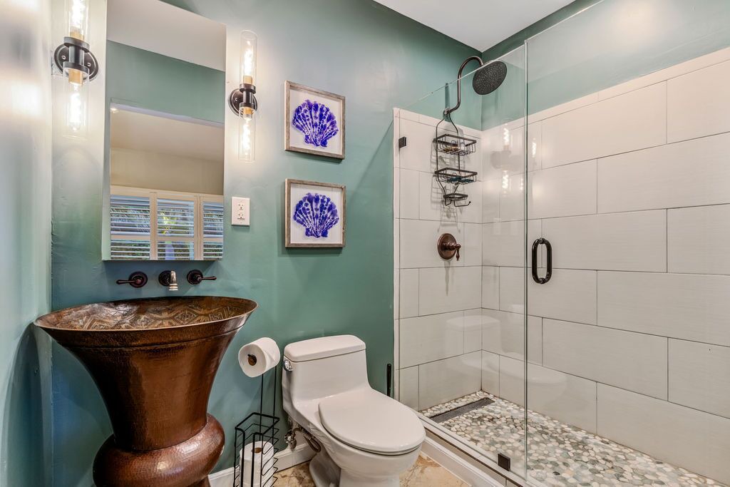 Photo of Bathroom in Wilton Manors