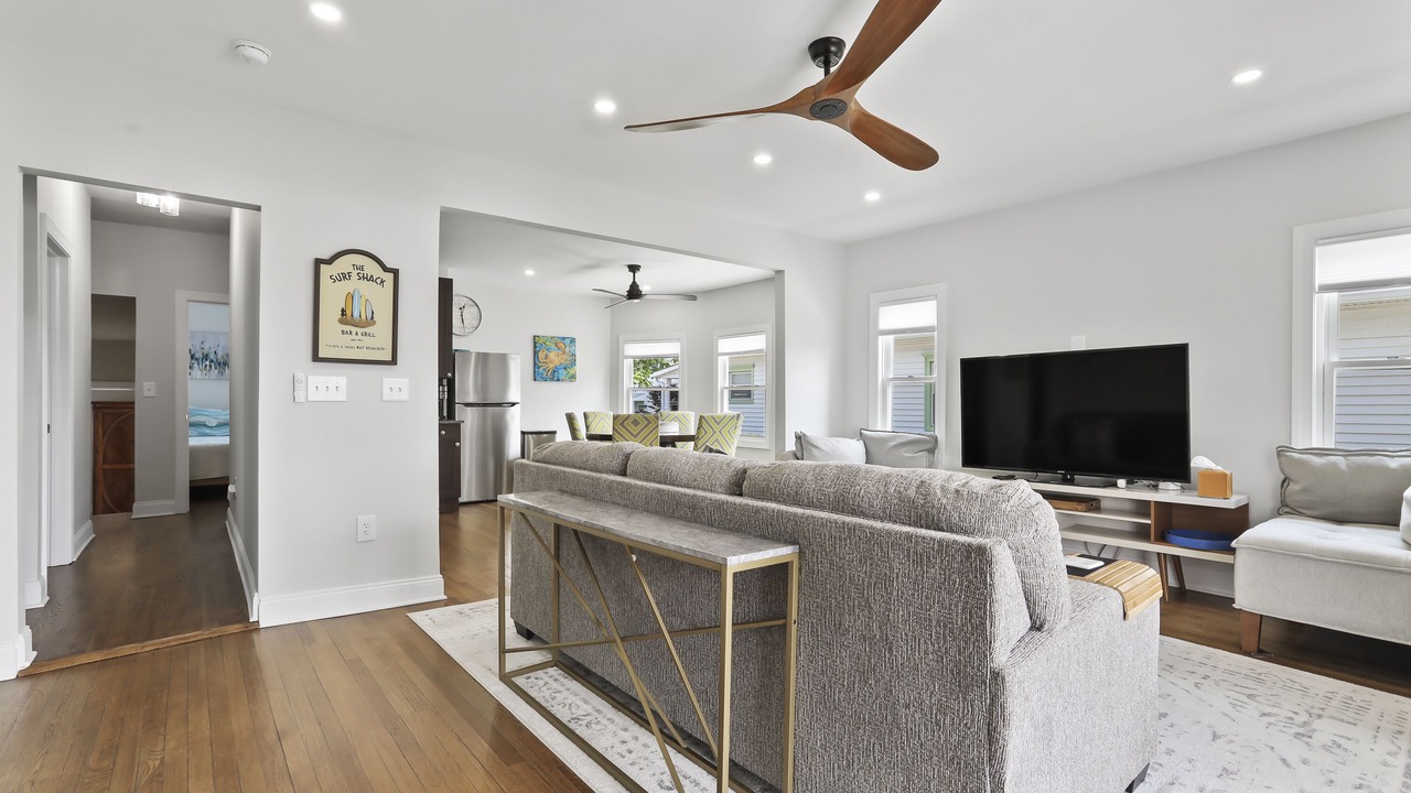 Photo of Livingroom in Wall