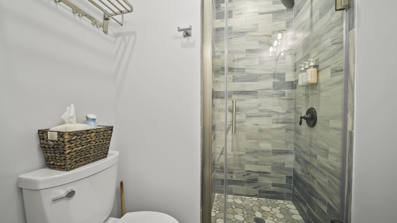 Photo of Bathroom in Wall