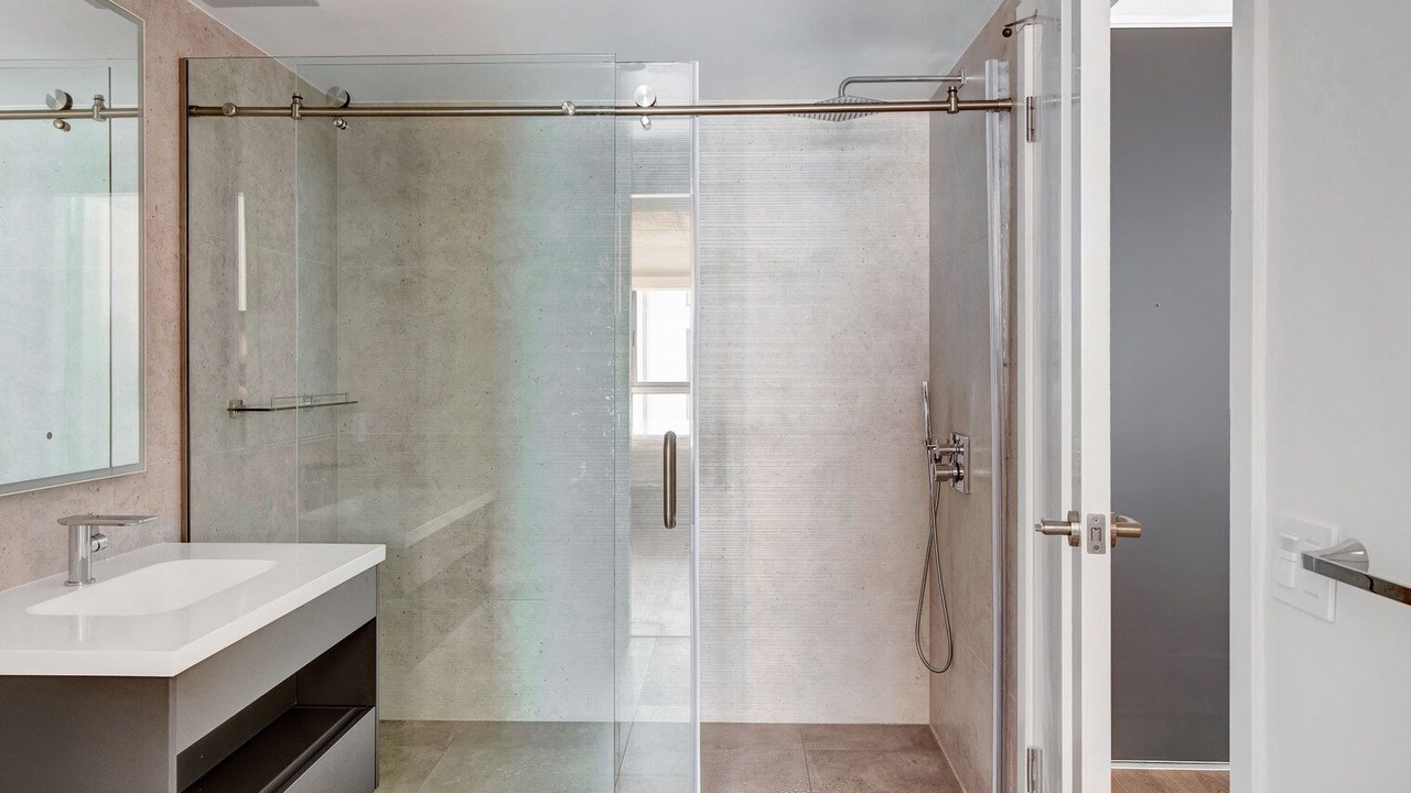 Photo of Bathroom in City West