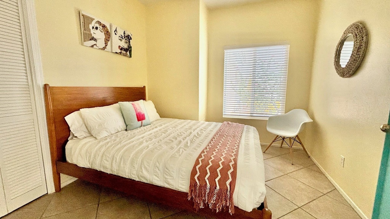 Photo of Bedroom in Desert Park Estates