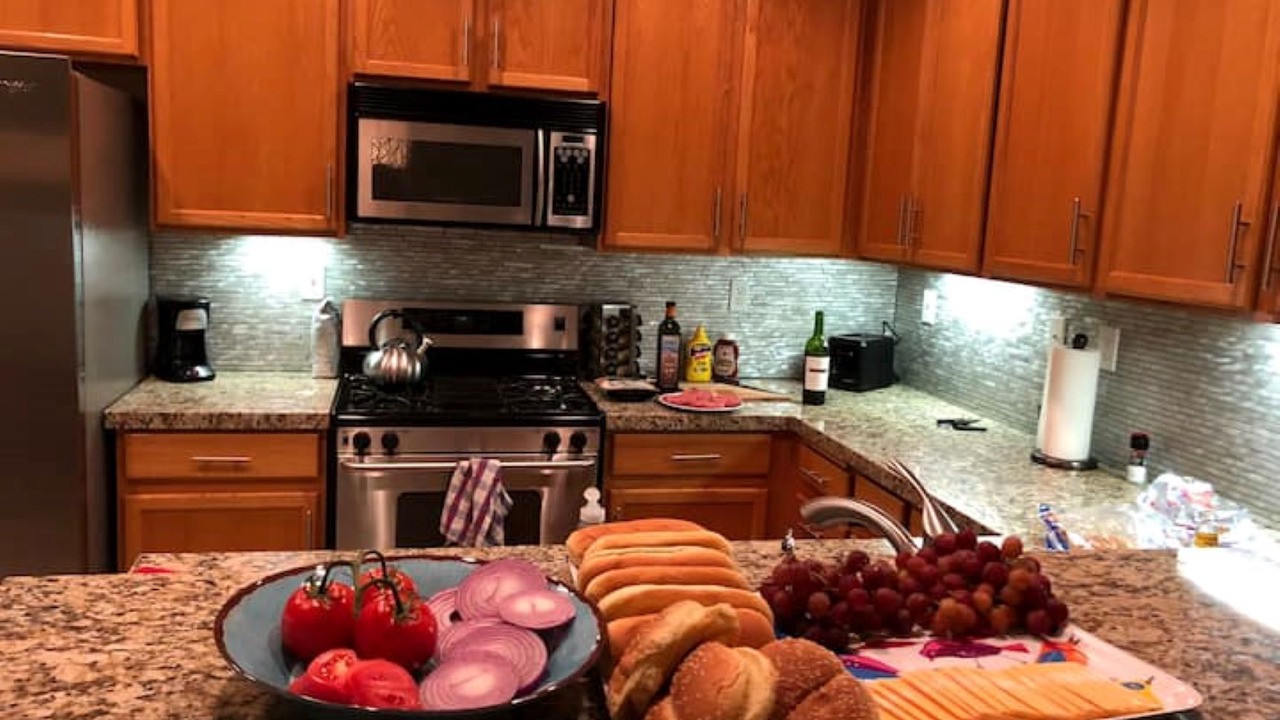 Photo of Kitchen in Desert Park Estates