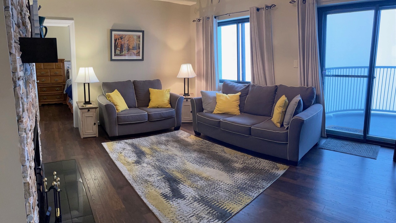 Photo of Livingroom in Seven Devils
