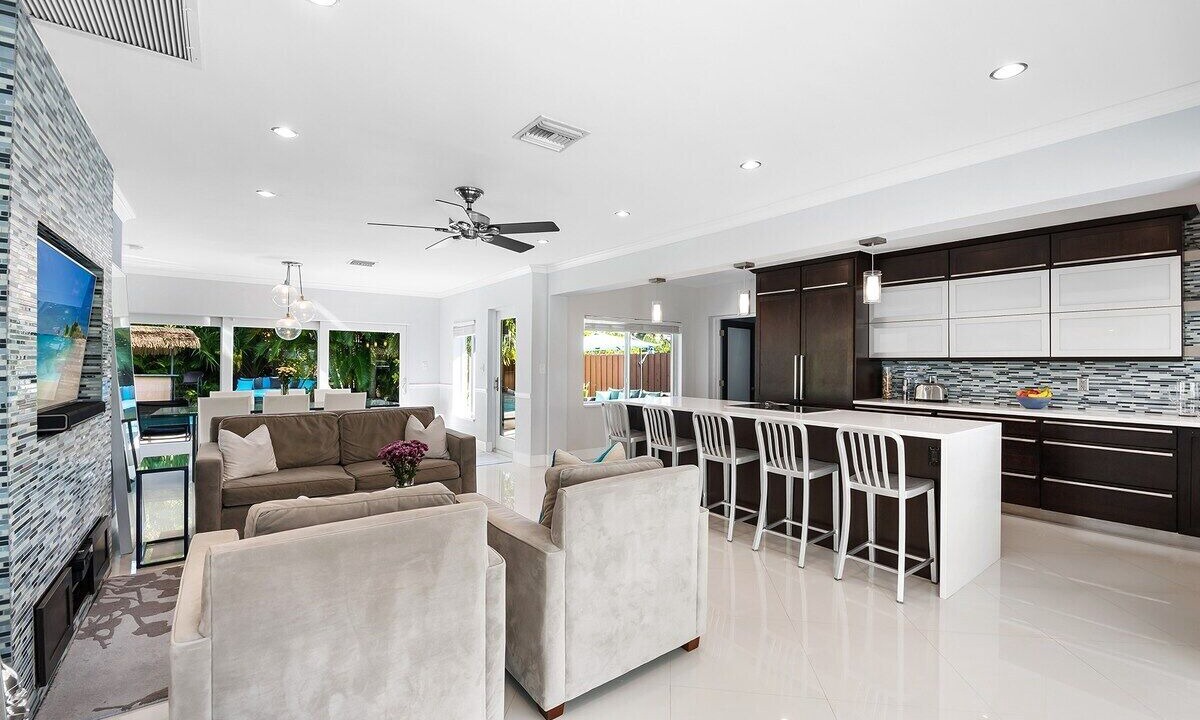 Photo of Bedroom in Central Fort Lauderdale