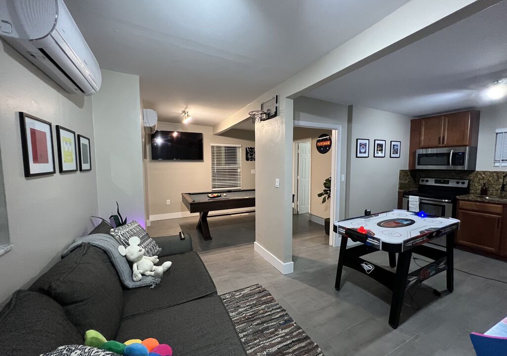 Photo of Livingroom in Tamiami