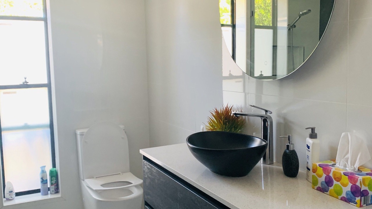 Photo of Bathroom in Banksia Beach