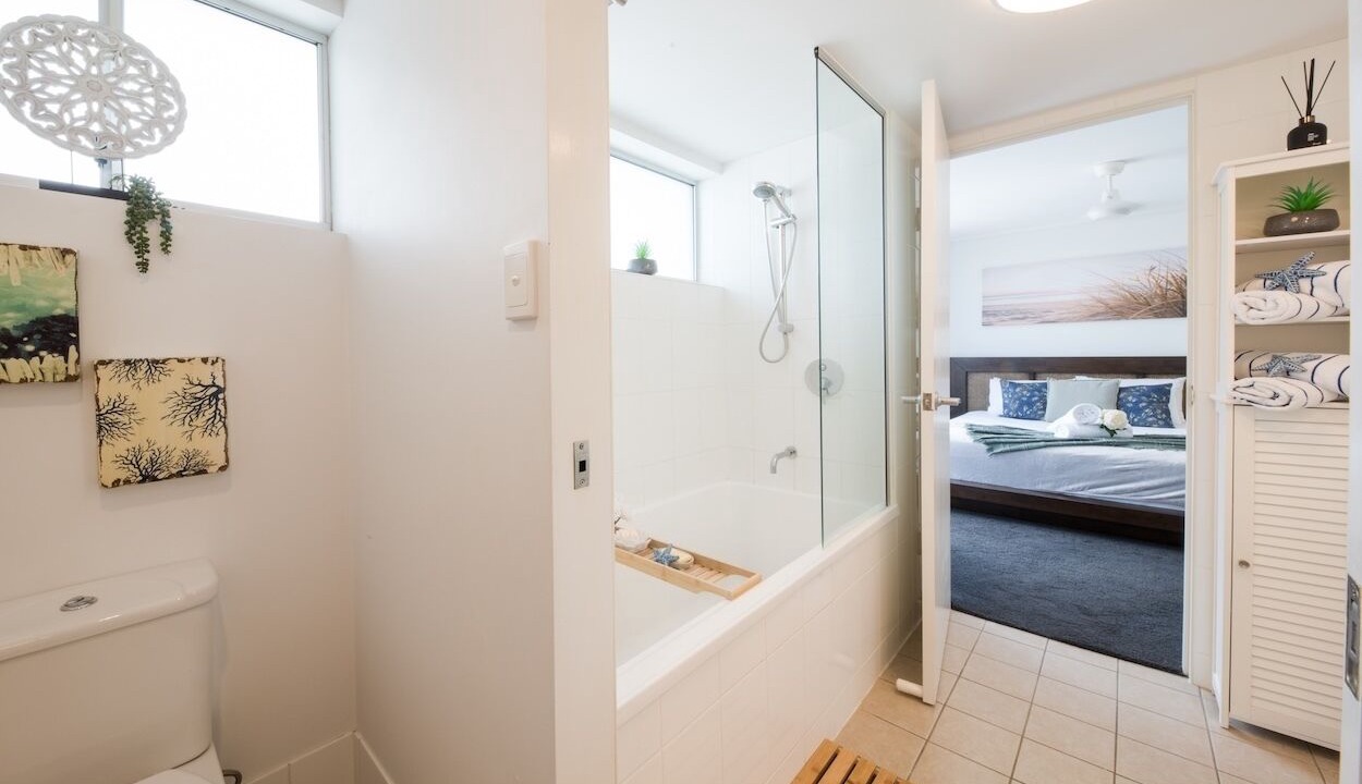 Photo of Bathroom in Airlie Beach