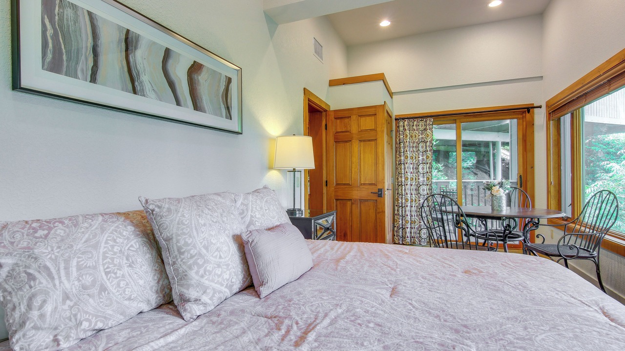 Photo of Bedroom in Mountain Air