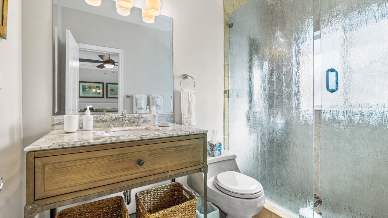 Photo of Bathroom in Birch Park Finger Streets