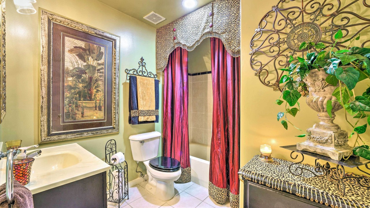 Photo of Bathroom in Hernando