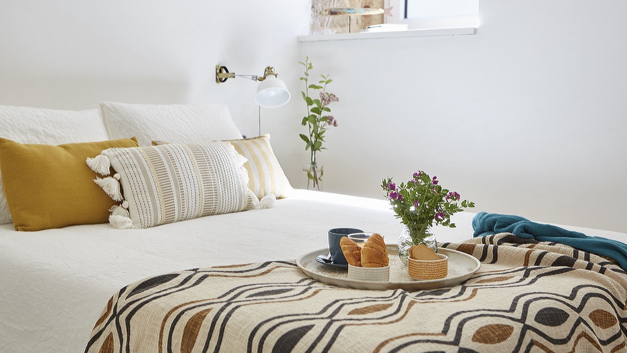 Photo of Bedroom in Oia