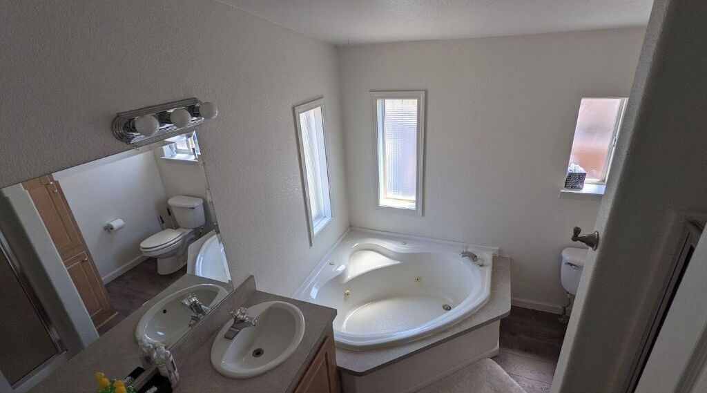 Photo of Bathroom in Cienega Springs
