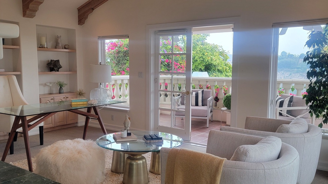 Photo of Livingroom in Bel Air