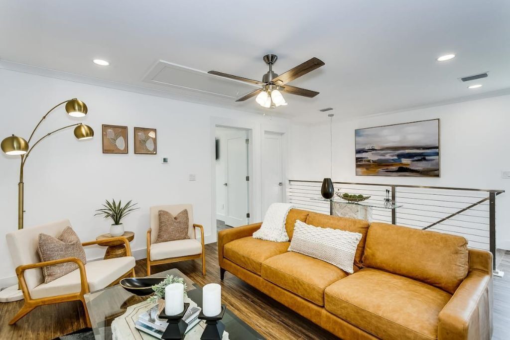 Photo of Livingroom in Southeast Pensacola