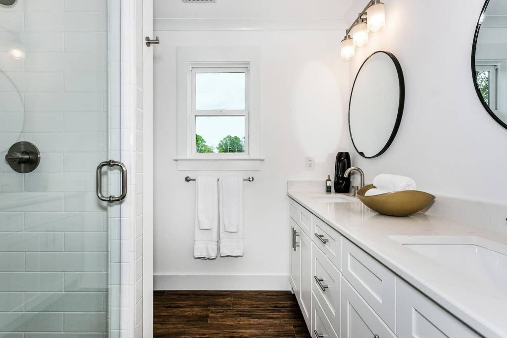 Photo of Bathroom in Southeast Pensacola
