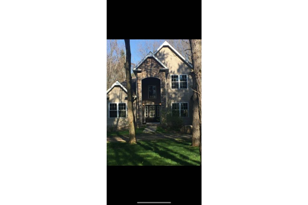 Photo of Outdoor in Erie