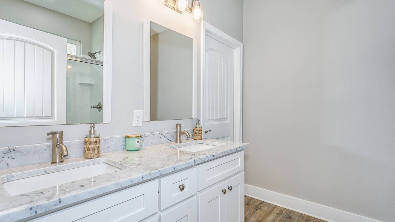 Photo of Bathroom in Ono Island