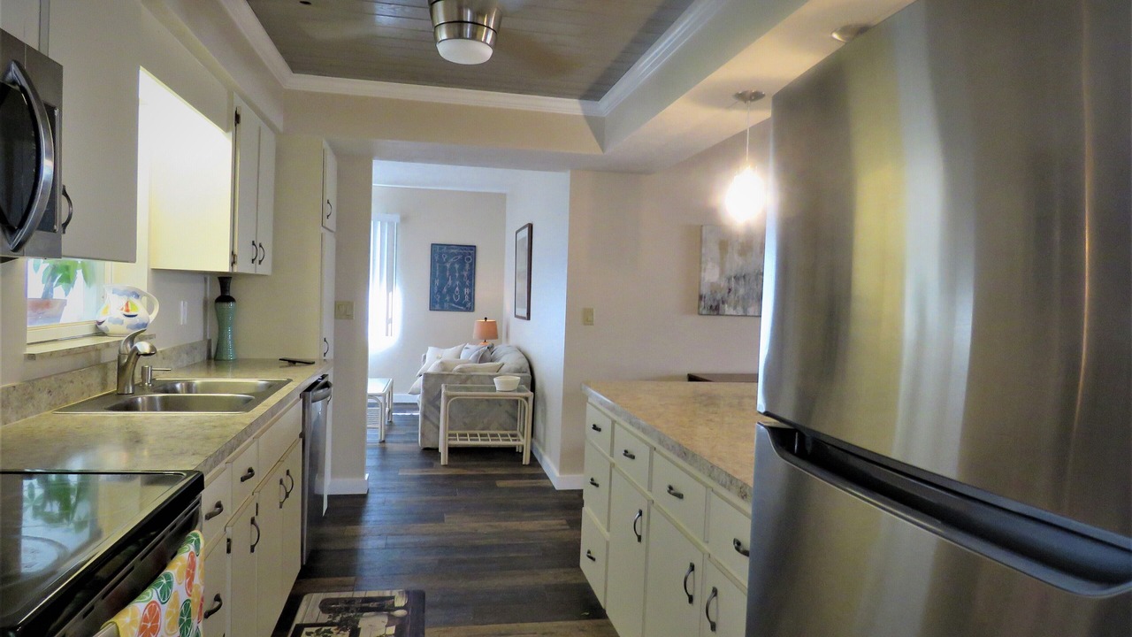 Photo of Kitchen in Golden Beach