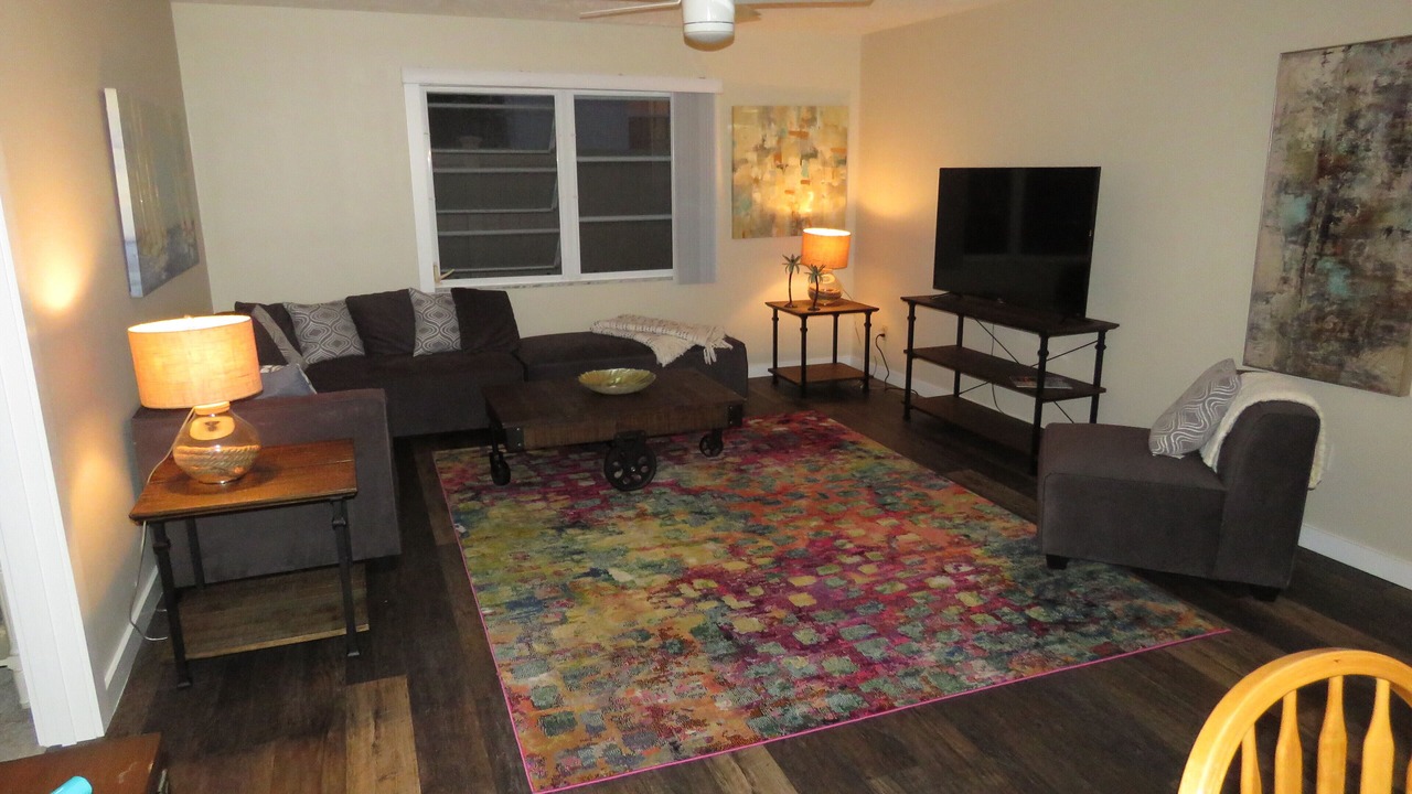 Photo of Livingroom in Golden Beach
