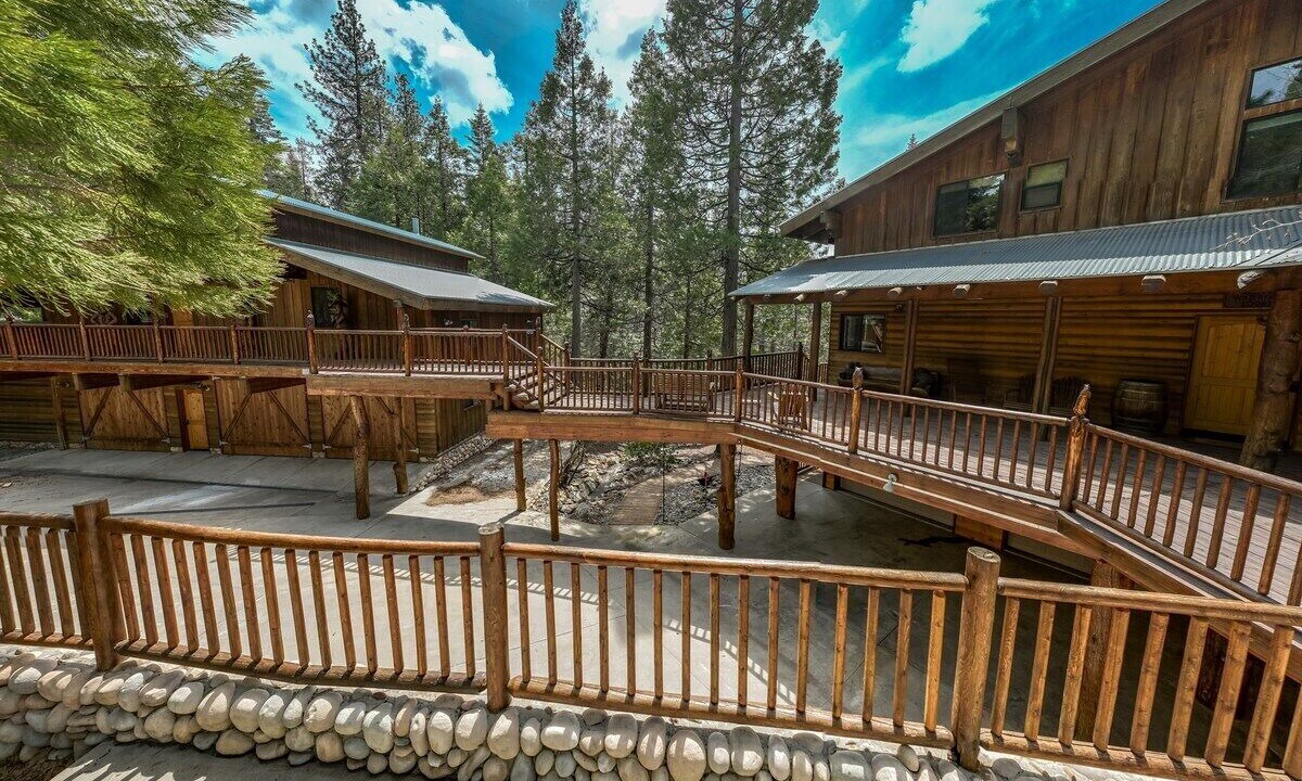 Photo of Others in Shaver Lake