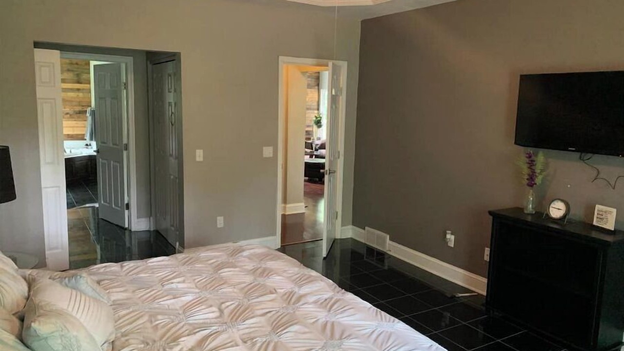 Photo of Bedroom in Erie