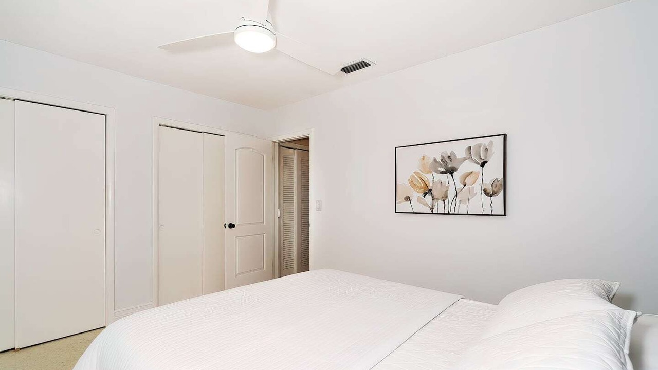 Photo of Bedroom in Wilton Manors