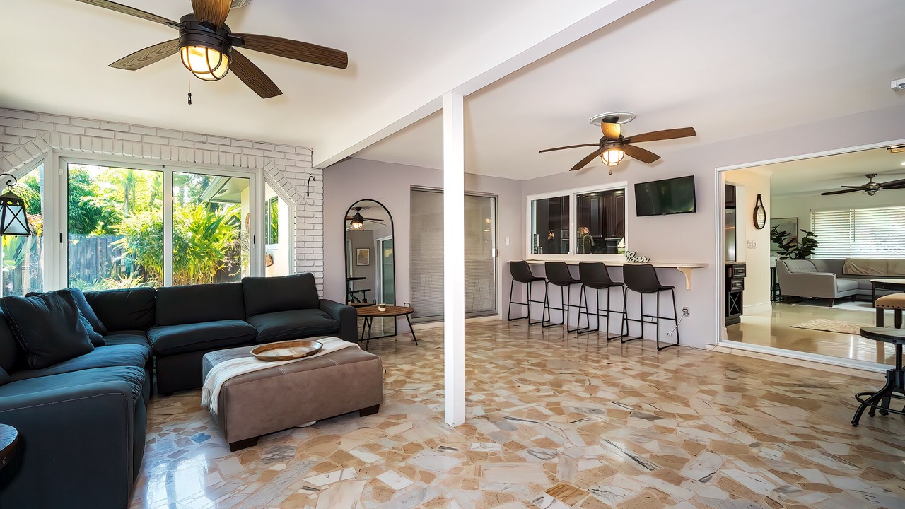 Photo of Livingroom in Wilton Manors