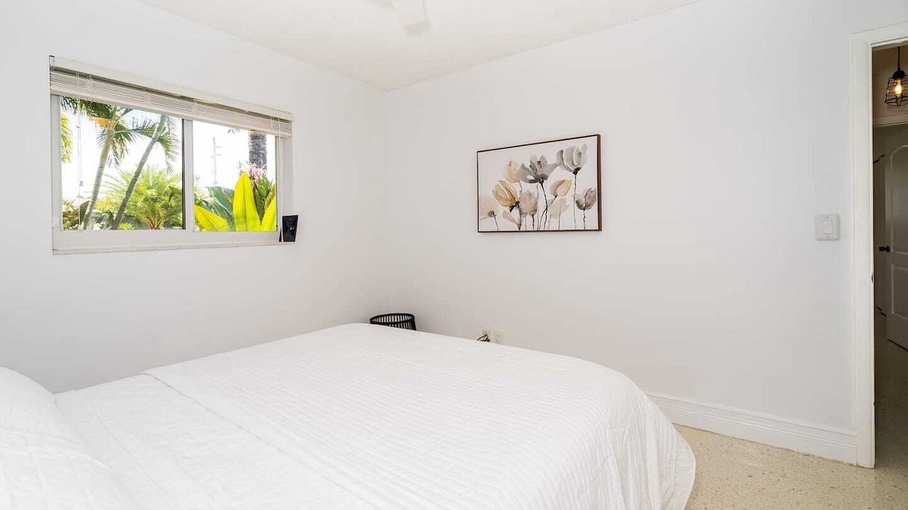 Photo of Bedroom in Wilton Manors