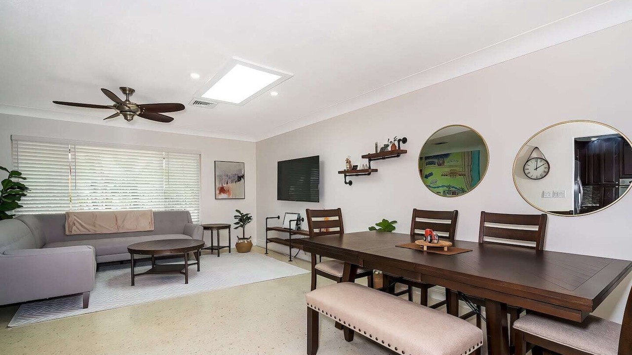 Photo of Livingroom in Wilton Manors