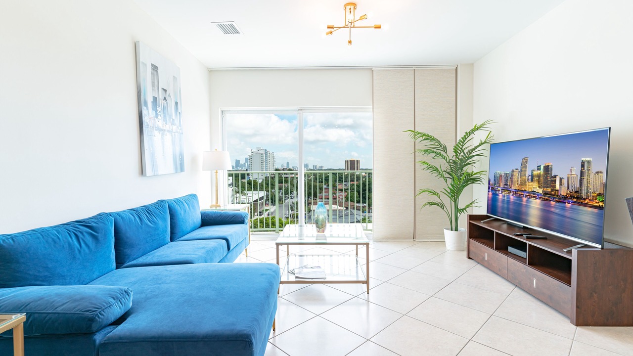 Photo of Livingroom in Coral Way
