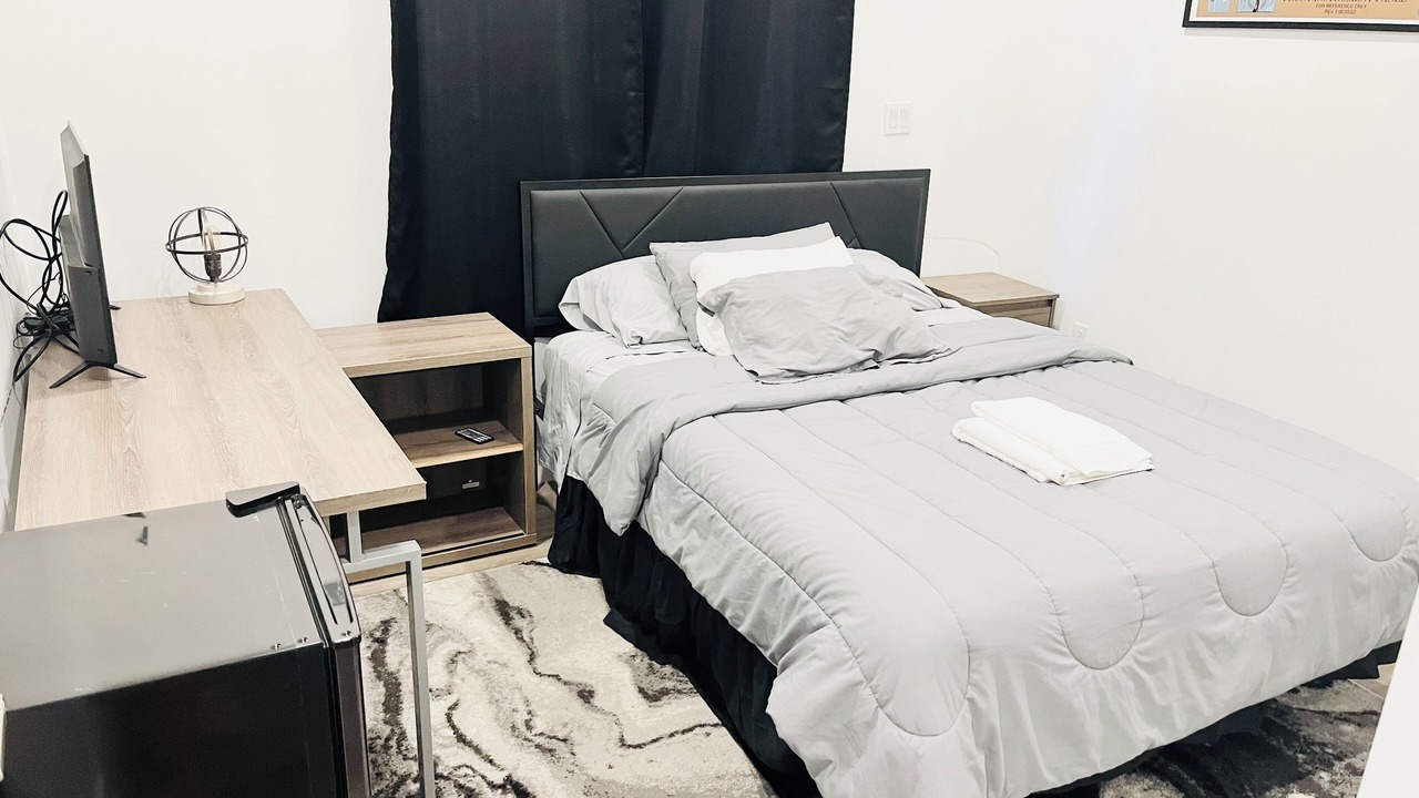 Photo of Bedroom in Central Fort Lauderdale