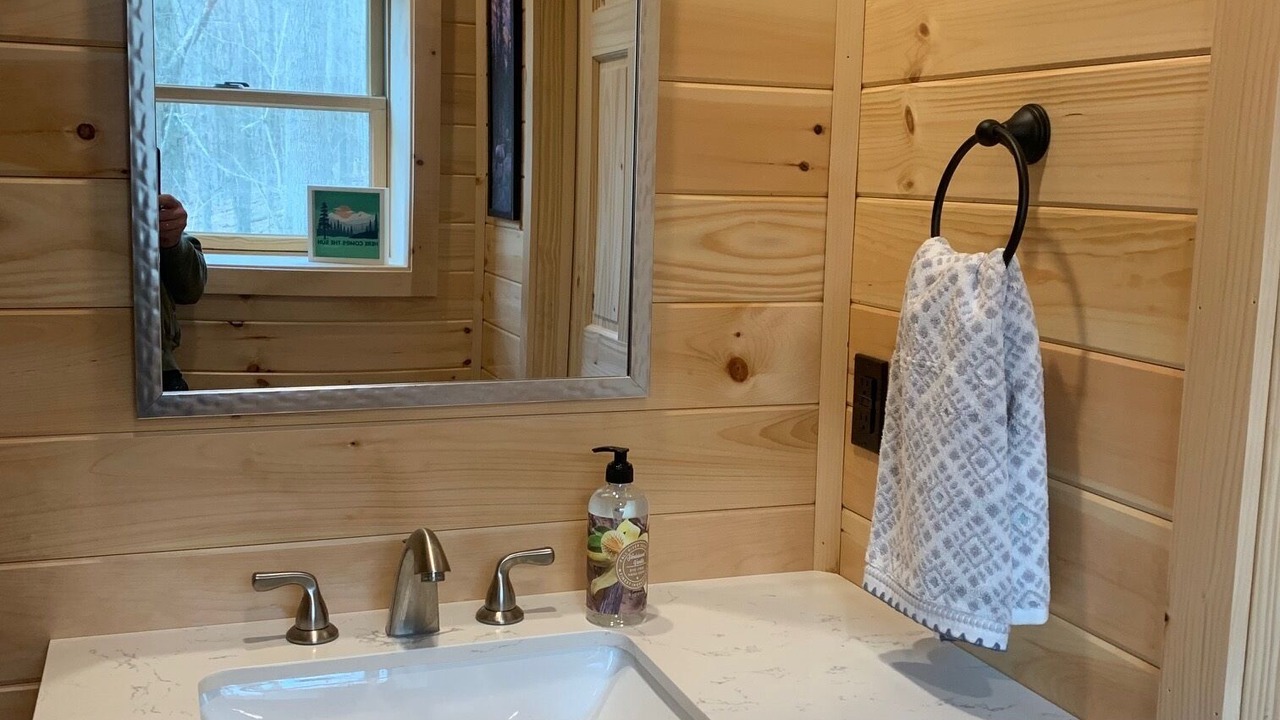 Photo of Bathroom in Naples