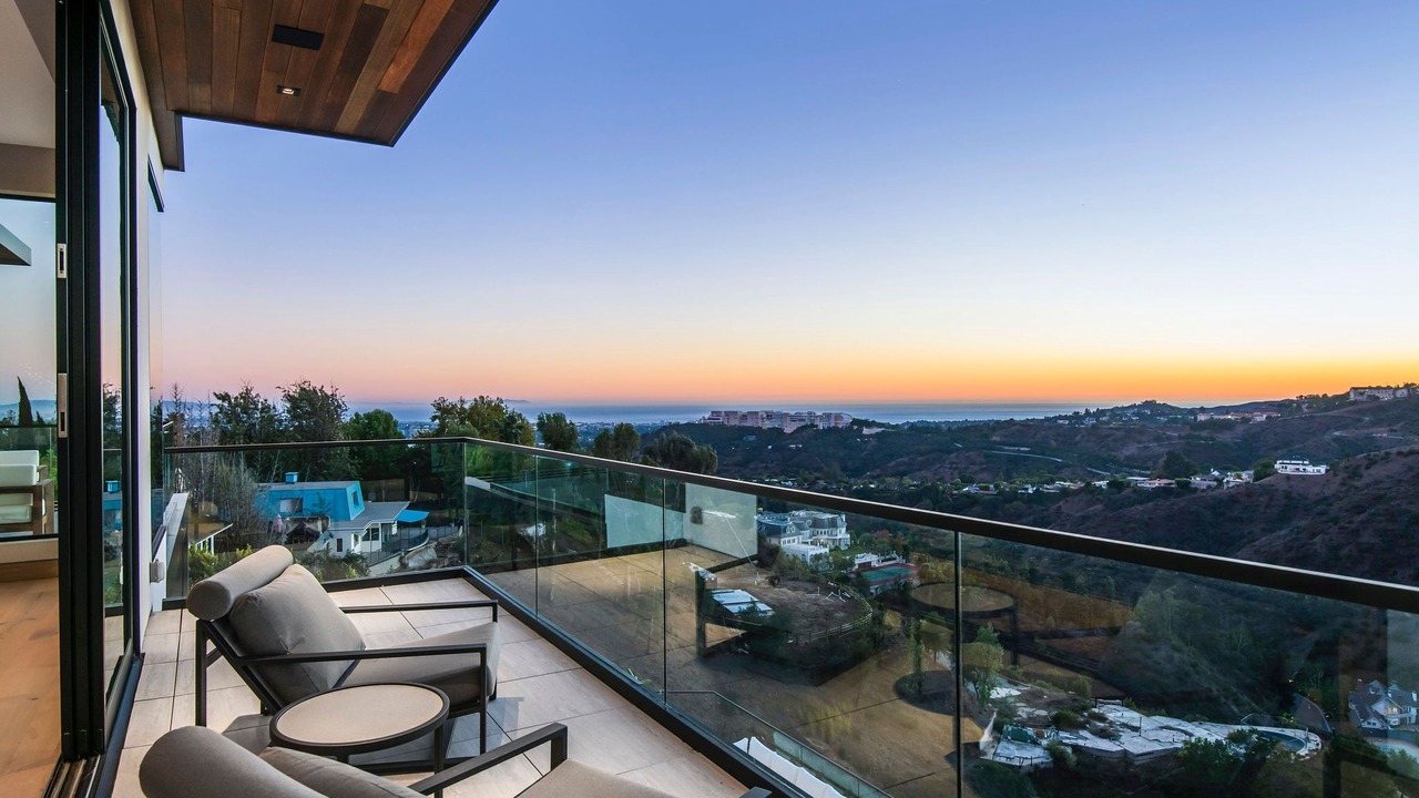 Photo of Patio Balcony in Bel Air