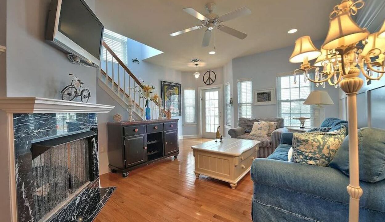 Photo of Livingroom in Beach Haven
