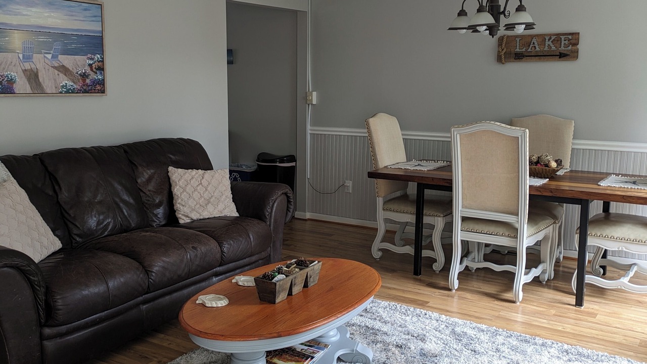 Photo of Livingroom in Canandaigua