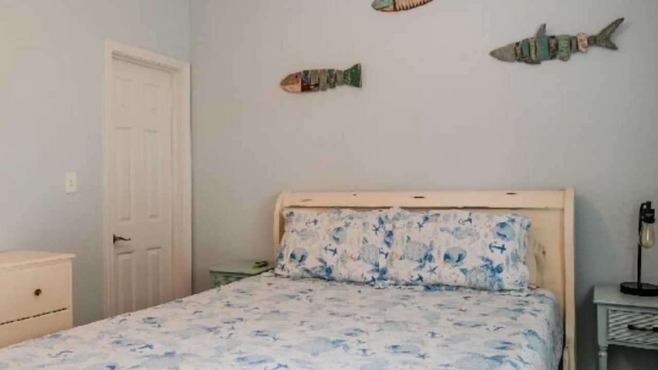 Photo of Bedroom in Long Beach