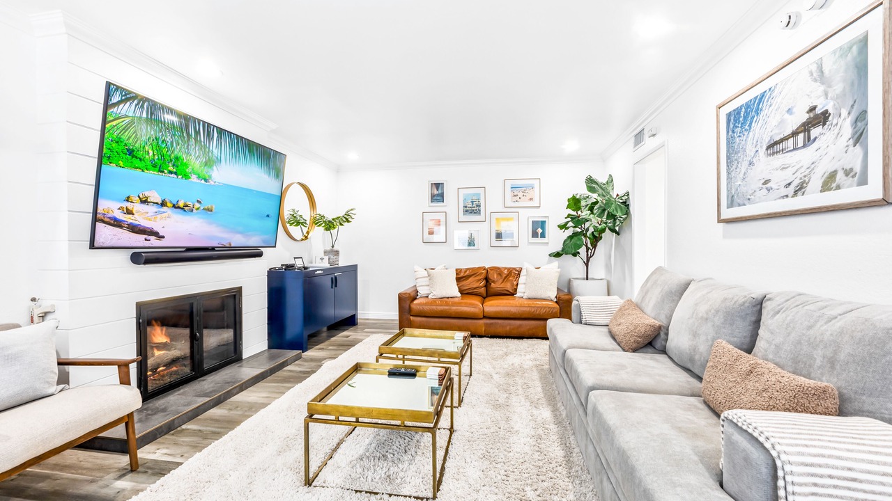 Photo of Bedroom in Huntington Beach