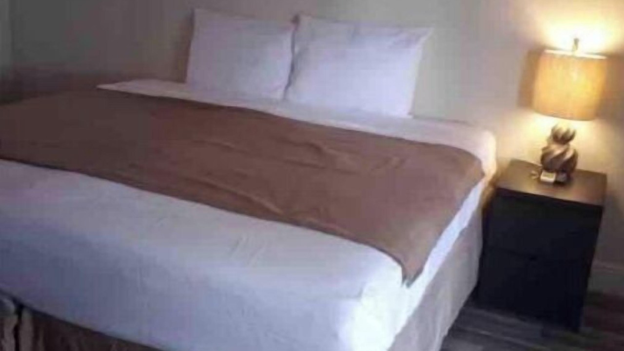 Photo of Bedroom in Santa Barbara Estates