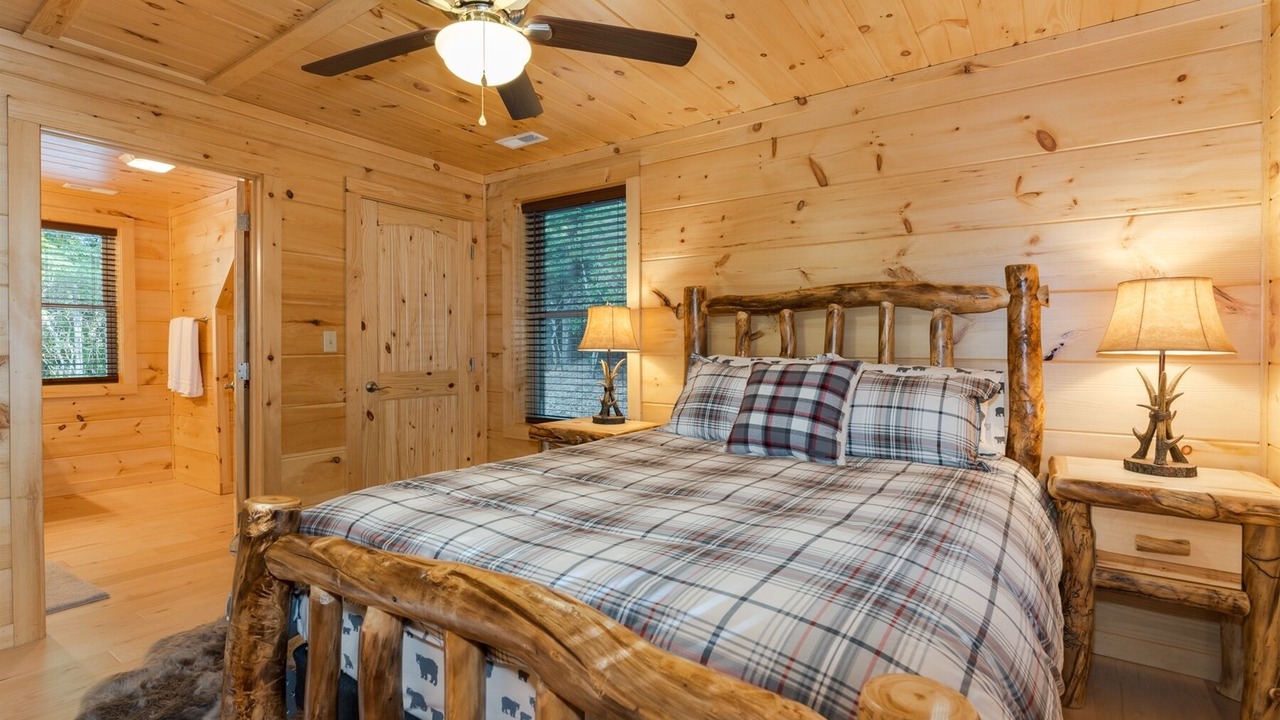 Photo of Bedroom in Cedar Mountain