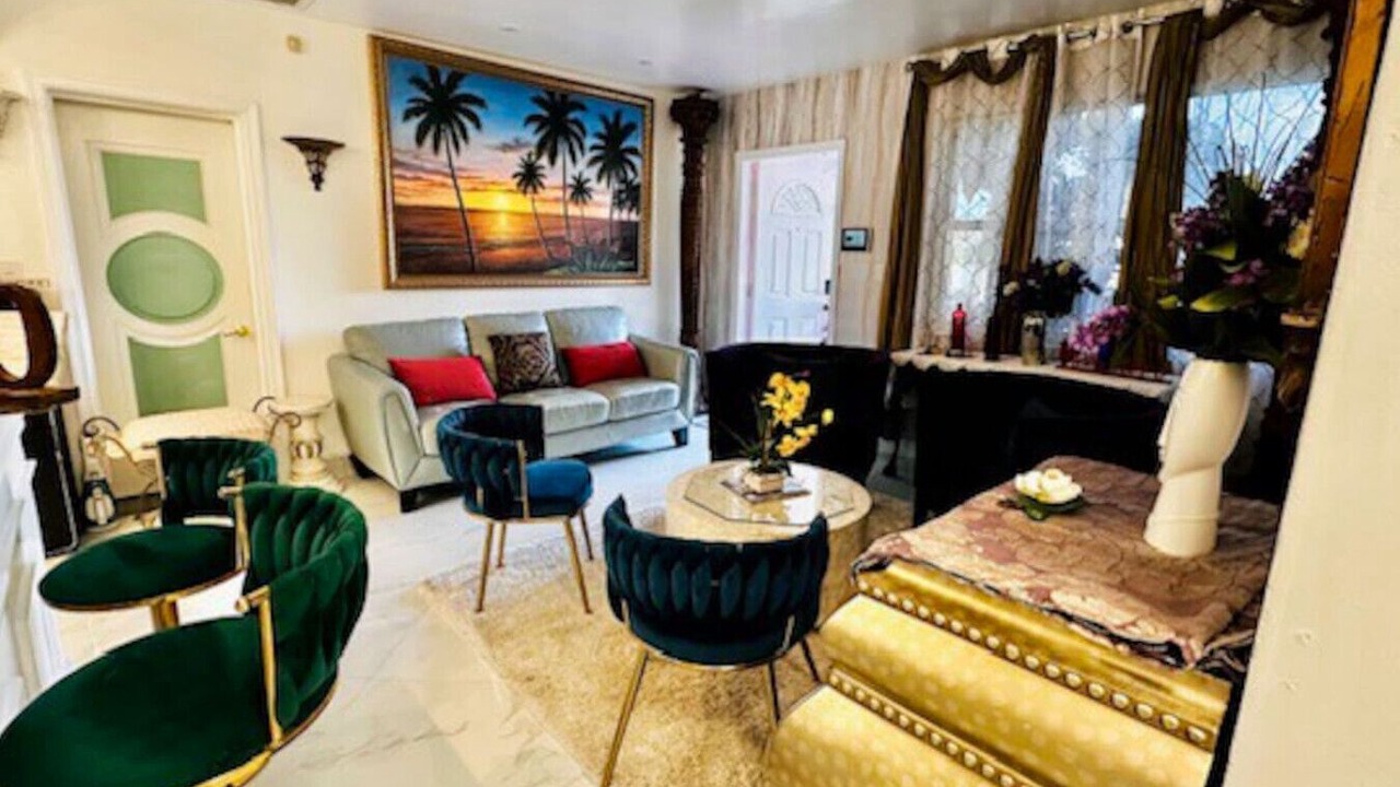 Photo of Bedroom in Hallandale Beach